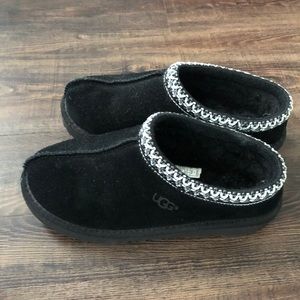 Kids UGG slippers